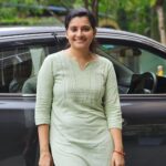 Shruthi Raj Instagram - 𝐓𝐇𝐄𝐑𝐄 𝐈𝐒 𝐁𝐄𝐀𝐔𝐓𝐘 𝐈𝐍 𝐒𝐈𝐌𝐏𝐋𝐈𝐂𝐈𝐓𝐘 🥰🥰🥰