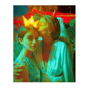 Shweta Bachchan Nanda Instagram - Here’s to midnight snacks and chats, tears and inside jokes, books and Christmas movies … love you madly