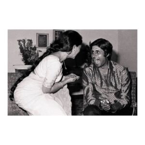 Shweta Bachchan Nanda Instagram - Happy Anniversary ♥️