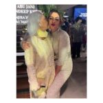Shweta Bachchan Nanda Instagram - A night well spent - some friends some family some crazy fashion ( my vintage Abu Jani Sandeep Khosla dress that I squeeezed into ) the show stopper was Mr J, in all his jewels!!! And most importantly many kisses from my mama 🫶🏽 Congratulations Abu & Sandy on the new drop ! Love always ♥️♥️
