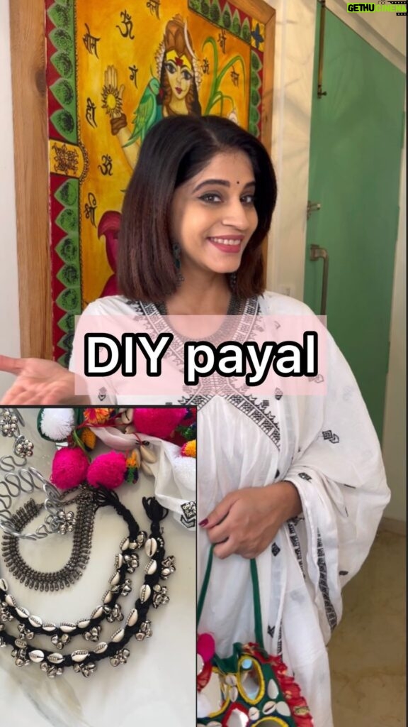 Shweta Mahadik Instagram - Quick, easy and affordable payal for navratri. #diy #handmade #jewelry #shwetamahadik #navratri #diychachi #accessories