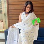 Shweta Mahadik Instagram - To a mind that is still, the whole universe surrenders.. ❤️ #handmadewithlove