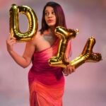 Shweta Mahadik Instagram - In the digital age, social media has become a powerful platform for creativity and self-expression. While mainstream influencers and popular trends dominate the online landscape, there is a hidden treasure trove of offbeat creators who are pushing the envelope, redefining norms and also entertaining people. This edition’s cover story explores the journey of four such content creators who are using the power of content creation to entertain and engage audiences like never before. @propertytransactionguru is selling properties with the help of Instagram Reels, @neeraj__ is harping on challenges to engage audiences, @shwetmahadik is making fashion affordable with her DIYs, and @dipraj_jadhav_edits is making us laugh with his funny, relatable and quirky mashups. These creators exemplify the thought that creativity and talent have no boundaries. Download the magazine and swift through these pages to get a better understanding of how they have gone ‘Beyond the Feed’ to ensure that content creation has no boundaries. Editor: Mrinil Mathur Rajwani @digitalchhokri Photographer: @pygupta Styled: @ritikasachdevaa Styling Team: @jasslinkaur @thatclichechic @parthvvaaayyyyyy HMU: @makeupartist_rashilodha Production: @qissastudios On Bhavesh Shirt @zara Pants @zara Shoes @neemansofficial On Dipraj Shirt @esthreall Pants @freakinsindia Shoes @thesouledstore Jewellery @dripproject.co On Shweta Dress @arokaofficial Footwear @thealter.in Jewellry @blingthingstore On Neeraj Jacket @mandem.in Denim @the.misnomer Shoes @thesouledstore Jewellery @dripproject.co #socialketchup #skmagazine #contentcreators #influencers
