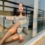 Sidhika Sharma Instagram – Golden hour hits different 🫶😉