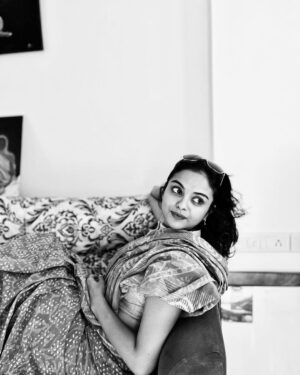 Solanki Roy Instagram - Do we need a reason to dump some great photos?! I was just busy making memories... 😎🥰

#photodump #happyme #lifeisbeautiful #mumbaidiaries