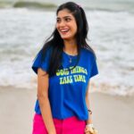 Somalin Parida Instagram - 💙A day at the beach restores the soul.🩷 Puri Beach