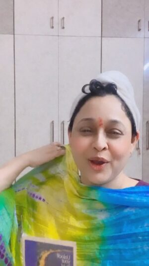 Sonalika Joshi Instagram - 🤪🤣.main kyahi bolu 😄.
#instamood #funnyreels #fun #comedy #punch #similarwords #comic #husbandandwife #husbandwifejokes.
