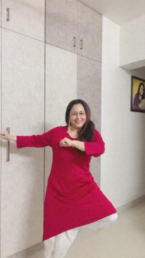 Sonalika Joshi Instagram - When you are in good mood💃💃💃💃😜😃.&lovely song with great beats .

#dancechallenge #goodmood #celebration #party #selflove #selflovequotes