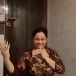 Sonalika Joshi Instagram - Just by observing the hand movements tried to follow it🙈☺️.Thank you Instagram &All people who make lovely reels &show their Talents 🤗. #instagram #instareels #dancereels #dance . @niraj_patel_06 copied .