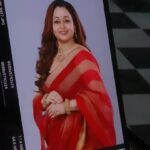 Sonalika Joshi Instagram - Just lived it &just loved it💕.#saree #sareelove #sareefashion #sareeindia #sareecollection #jewellery #goldjewellery #goldjewelry #jewellerydesign #photoshoot #posters #look
