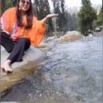 Sonalika Joshi Instagram - जहाँ हो वहाँ दिल खोलकर जी लो 💕☺️🤗. #hearttouching #openyourheart #traveling #explore #exploremore #kashmir #kashmiri #naturelovers #riverside #horseriding #advanture #trip #destinationearth .💕🙏🏻