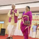 Sonalika Joshi Instagram - माझे आई बाबा☺️💕.whats app viral video 🤗💃.competition at yashwantrao centre &They got first prize 💃.feeling so proud 🥰🥰🤗🤗