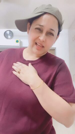 Sonalika Joshi Instagram - Lage raho 😜😃.#trendingreels #reelsinstagram #instagood #instafun #instafunny #instacomedy #instadaily #instamood .