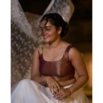 Sonia Singh Instagram - Happy diwali 🪔 Costume courtesy: @shilpacouture ❤️