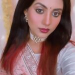 Sradha Panigrahi Instagram - Comment down your favourite pic 💗 . . @subhrajitmusic @kuldeep_pattanaik @amaramuzik . #sradhapanigrahi #sareelove #odiaactress