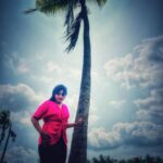 Sradha Panigrahi Instagram - Manifestations are real. 🧿 Stay true to your thoughts & words. 🫰 . #sradha #sradhapanigrahi #photography #mobilephotography #candid #peace #nature #positivesoul #posititivity