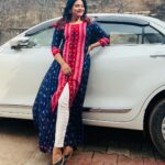 Sradha Panigrahi Instagram - Wearing this Kurti & customised jewellery set from @subharambh_fashion . Rating :- Fabric - 4 out of 5. Stitching & Design - 5 out of 5. Dm to order. Music credit-@amaramuzik @aseema_panda @kuldeep_pattanaik #sradhapanigrahi #realsradha #fashion #rupabati #sambalpurikurti #attire
