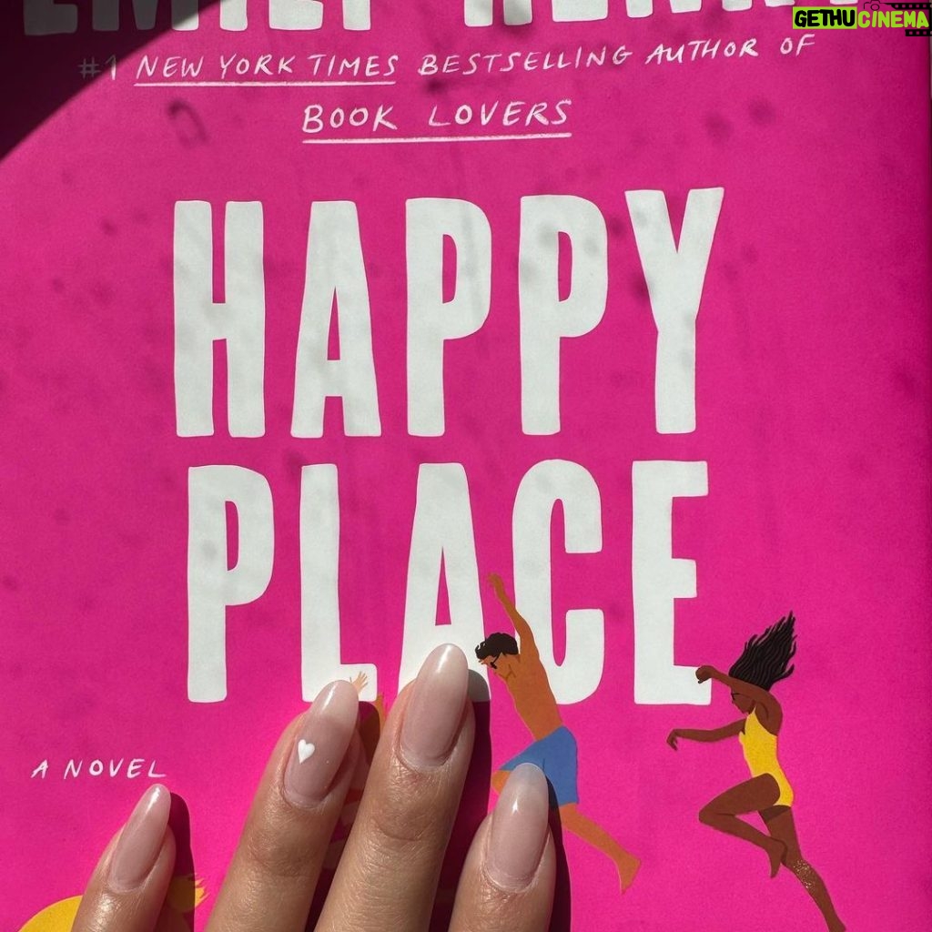 Suhana Khan Instagram - Happy place 🧁 New York, New York