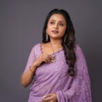 Suma Kanakala Instagram - The harder you work for something, the greater you'll feel when you achieve it. 💜 Styled by @stylebyannapurna Collaboration with Outfit @houseofmudrika Jewellery @alluringaccessories.a2 Makeup @madhu_derangula Hair @thrinath_nambara_ Photography @valmikiramuphotography #sumakanakala #suma #anchorsuma #anchorsumakanakala #kanakalasuma #thursdaythoughts #thursday