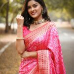 Suman Pattnaik Instagram – Swipe 👉 nd comment which one you like the most ❤️🤗🫶😍 

Saree:- @odishavastralay 
MUA:- @artist.ranjan  U r the best 🫶❤️🤗 

Lastly Thank you my friend @the_speaking_panda for this beautiful clicks 🤗 

#photoshoot 
#saree 
#instapost 
#instagram 
#instagood 
#actor