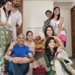 Sumona Chakravarti Instagram - 🌺🌼🌸Ganpati Bappa Morya🌸🌼🌺 #indianfestival #ganeshchaturthi #ganpatibappamorya #lalbaughcharaja
