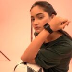Tamanna Vyas Instagram - It’s always fun to watch behind the scenes,Right? You’re welcome 😊 . . . Photography and creative direction @devimukharjee.me Actor @tamannaofficial_ Make up @artist.ranjan Assist @jessinsam.s @bhim_sai.93 Gear used : @nikonindiaofficial @godoxindiaofficial @manfrottoimaginemore @tamronindia Backdrops @studiobackdrops . Keep Creating Keep Inspiring . #behindthescenes #photography #photoshoot #photographylovers #btspictures #btsphotocards #actor #artistsoninstagram #nikonindiaofficial #devimukharjee #devisgallery #bhubaneswar #fashionphotography