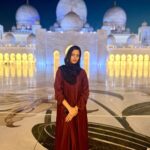 Tamanna Vyas Instagram - Magical All Around ✨ #grandmosqueabudhabi #grandmosque #mosque #abudhabi #uae #abudhabiculture #abudhabilife #odisha #odiagirl #dubai #travel #traveluae #travelphotography #places #destination #touristattractions #visitplaces #travelgirl #tamanna #actress #tamannavyas Abu Dhabi Grand Mosque