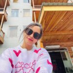 Tamanna Vyas Instagram - Manali 🩷🤍 #manali #tamanna #tamannavyas Sun Park Resort Manali
