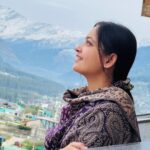 Tamanna Vyas Instagram - 🤍🩵 #manali #uttarpradesh #snow #mountains #odiamovieshooting #odiamovie #shooting #tamanna #tamannavyas Manali, Himachal Pradesh