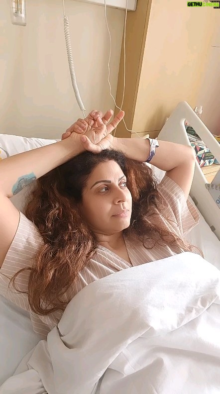 Tannaz Irani Instagram - Just thought i would make you feel good! Lol Just kidding. Good morning everyone Let's stop judging each other and enjoy the day. Happy Tuesday #reelsvideo #reelsinstagram #reelkarofeelkaro #funnyvideo #funnymemes #tannazirani #lifelessons #lifeisbeautiful #blessedbe