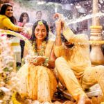 Tejaswini Gowda Instagram - Splashes and spills filled with contentment 💫 #outdoor #outdoorphotography #outdoorcoupleshoot #preweddingshoot #postwedding #engagement #engaged #beachshoot #couplegoals #photography #photographer #shadowsphotography Bangalore, India