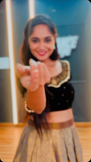 Tejaswini Gowda Instagram - Costume: @wardrobe.talks ❤️❤️ #MadhanaaNaapraanamneedhaenaa #sajnaintelugu #sayyestothedress 

#Badshah  #mmmanasi #AdityaDev #trending