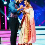 Tejaswini Gowda Instagram - Amar ❤️ Chinni #amarchinni #starmaa #aadivaramwithstarmaaparivaram #oldisgold Shirt: @ss_hautecouture_hyd
