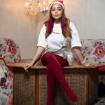 Tina Datta Instagram - It’s the Christmas time… Wear your caps, keep the socks, remember SANTA is coming… 🌲❤️ . . . #christmas #christmastime #santaclaus #santaiscoming #tinadatta