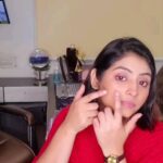 Tiyasha Lepcha Instagram - ARE YOU A PIMPLE POPPER ? STOP ✋ this habit immediately. Popping pimples or Acne leads to pigmentation or dark spots and permanent scarring. Had a great time recording this funny yet informative reel with my Dermatologist @drdollygupta . I have been visiting her D’COSMEDICS Clinic for over 4-5 years for all my Skin and Hair concerns ❤️ Do not self medicate. Consult a qualified Dermatologist in the early stage instead of trying home remedies and over the counter products to avoid scarring. Share this video with those suffering from Acne and can be benefitted. Follow her Instagram profile to know more 😊