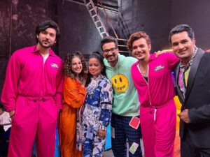 Tunisha Sharma Instagram - Had a blast yesterday at #TheIndianGameShow ✨
Congratulations @bharti.laughterqueen @haarshlimbachiyaa30 for the show! 🌹
Keep shining always!