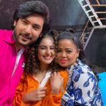 Tunisha Sharma Instagram - Had a blast yesterday at #TheIndianGameShow ✨ Congratulations @bharti.laughterqueen @haarshlimbachiyaa30 for the show! 🌹 Keep shining always!