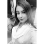 Tunisha Sharma Instagram - Happy Sunday!♥️
