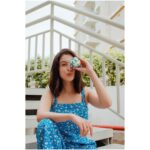 Tunisha Sharma Instagram - Wouldn't mind being a one-eyed cupcake pirate🧁 🏴‍☠️ 📸: @hervegagoals ✨