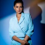 Ushasi Ray Instagram - 💙🧊❄️🩵 📸 @imsayandey 👗 @style_by_madhab 💄💇‍♀️ @baban.islam.54 Kolkata