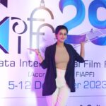 Ushasi Ray Instagram - Let’s #kiff it special 😀 #KolkataFilmFestival debate with favourite people Capture @sahil_paswan_2646_ Edit @sahilrocxtar1