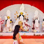 Ushasi Ray Instagram - মহাষষ্ঠীর কিছু মুহূর্ত 🌷👶 #metadurgapujasquad #durgapujo2023 #pujoadda