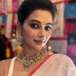 Ushasi Ray Instagram - শুভ চতুর্থী 🙏🏻 #metadurgapujasquad #durgapuja2023 Kolkata