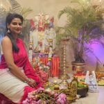 Ushasi Ray Instagram – বন্ধুর বাড়ির গণেশ পুজোয় উষশী …#ganeshchaturthi 🙏 
#TOSpotted