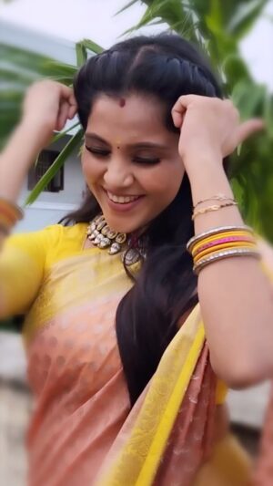 Vaishali Thaniga Instagram - 🫶❤️🫶💕 Tag your charming partner ❤️

#trendingreels #trending #trendingsongs #trendingnow #instareels #reelsvideo #instalove #instadaily #reelsviral #reelitfeelit #couple #couplegoals #realcouple #happiness #live #love #smile #instamood #actress #blogger #style #tradiitional #tamilponnu #saree #sareelove #sareefashion