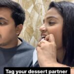 Vaishali Thaniga Instagram – Having partner with same vibe is a blessing, tag your foodie partner below 👇🏻 

#instareels #reelsvideo #reelsindia #couplegoals #realcouple #couplelove #love #foodie #chocolate #lovers #happiness #crazy #vibe #weekend #weekendvibes #saturday #saturdaynight