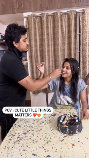 Vaishali Thaniga Instagram - Happy birthday to me 🥳😬 #mandatory #birthday #2k23 #birthdaygirl 😬❤️ 

That’s how my birthday got started ❤️😍