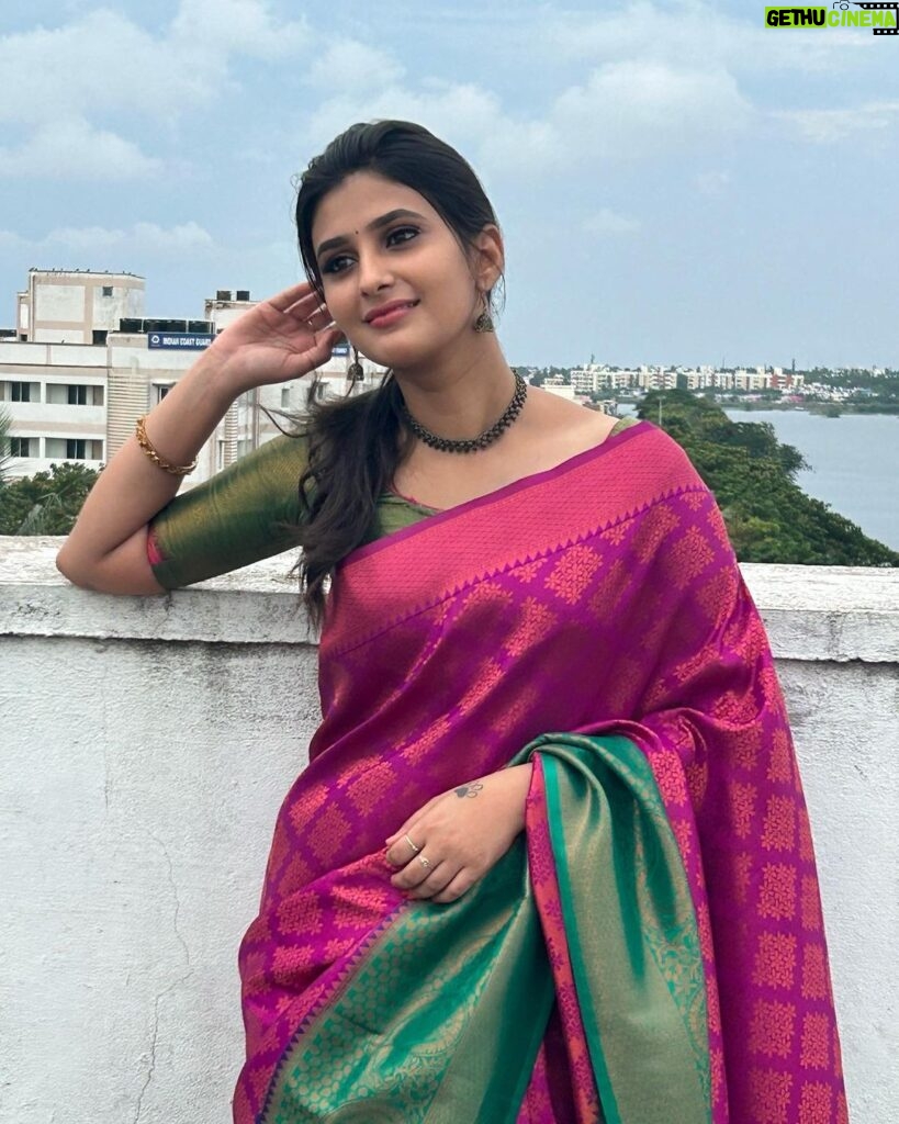 Vaishu Sundar Instagram - If you're always racing to the next moment, what happens to the one you're in? ... Saree : @rs_fashionss_