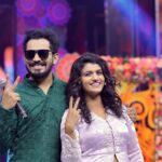 Vaishu Sundar Instagram - Hope you all enjoyed Ponni veettu Kacheri 🫶❤️☺️ @actorsabari @vaishusundarofficial @karthik_sasidharan_official @jananeprabhu_official @shiyara_sharmi @tharsika_tharshi My costume designed by @vika.label Photo : @ashok_chintala