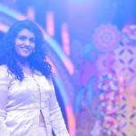 Vaishu Sundar Instagram - Hope you all enjoyed Ponni veettu Kacheri 🫶❤️☺️ @actorsabari @vaishusundarofficial @karthik_sasidharan_official @jananeprabhu_official @shiyara_sharmi @tharsika_tharshi My costume designed by @vika.label Photo : @ashok_chintala